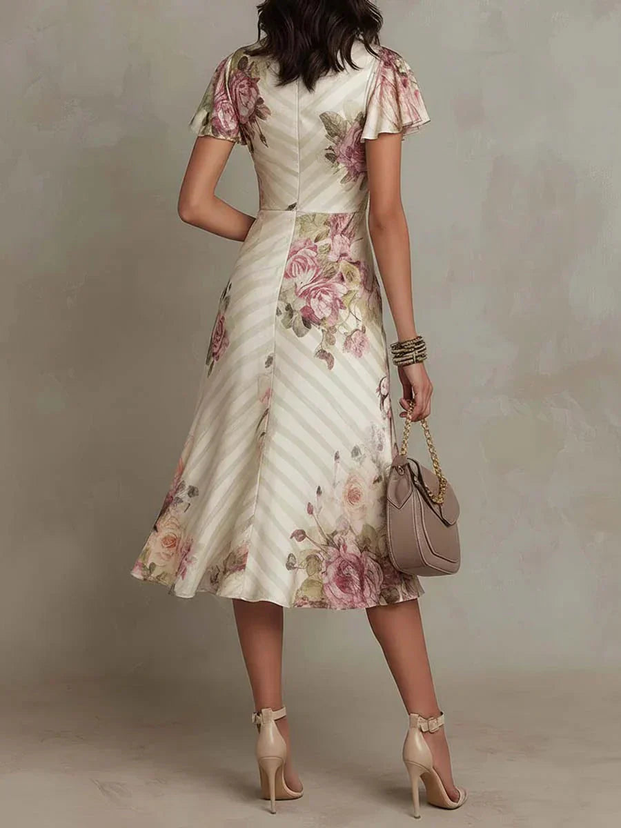 Vestido midi drapeado floral elegante Alba