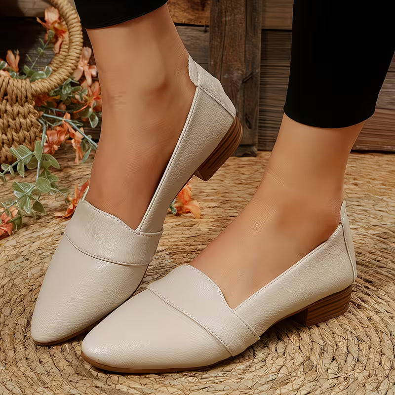 Alannah - Zapatos De Punta Con Tacón Bajo