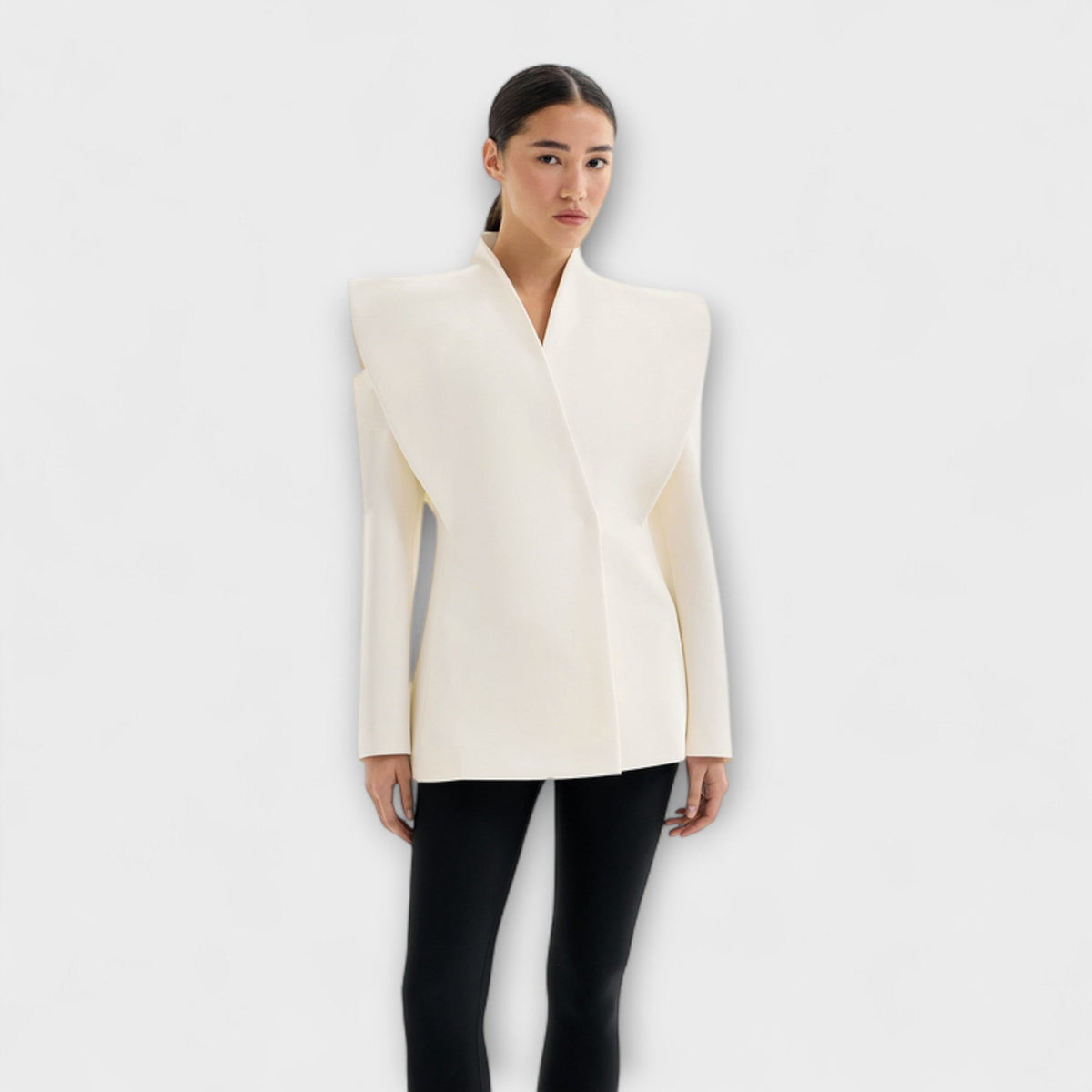 Valeria - Blazer Escultural de Hombros