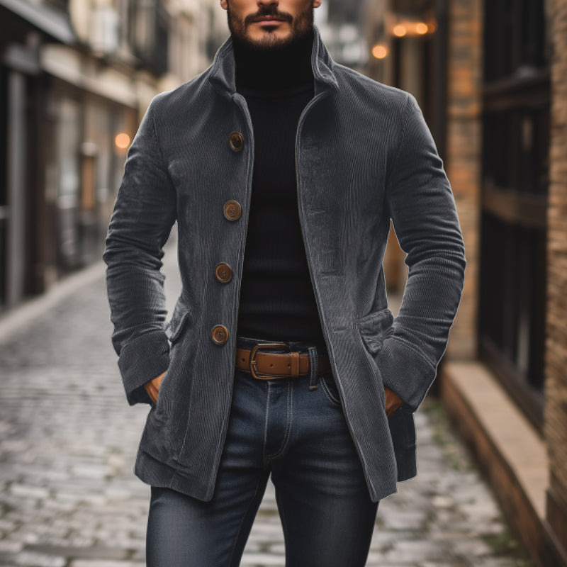 Emerson Corte Slim con Cuello Alto y Bolsillos Laterales Elegante