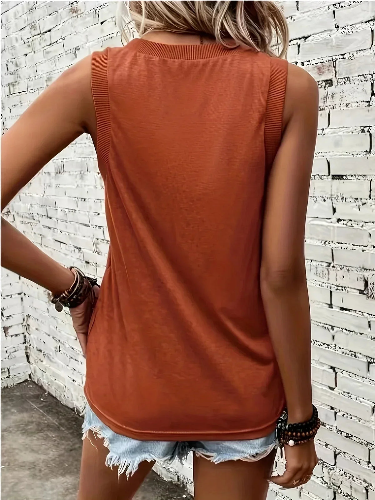 Analia - Top Transpirable Con Cuello En V Y Sin Mangas
