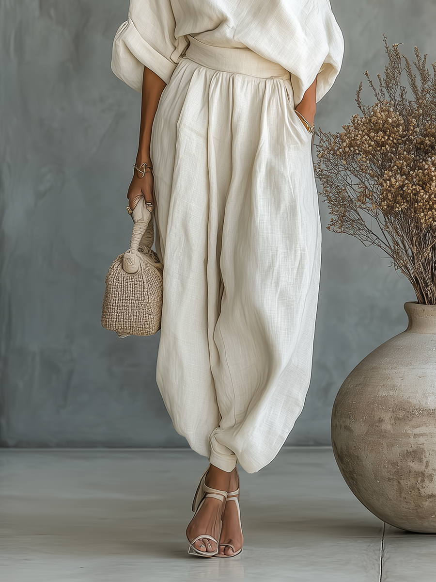 Top Lisa Soft con hombros descubiertos y pantalones ajustados