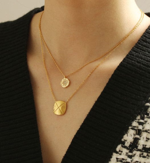 Collar Moneda Estrella Chapado en Oro
