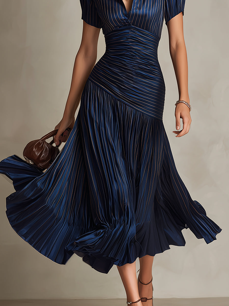 Vestido midi de satén a rayas estilo retro Adriana