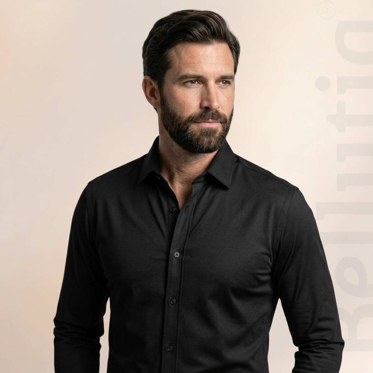Camisa elegante y cómoda de corte ajustado y sin arrugas