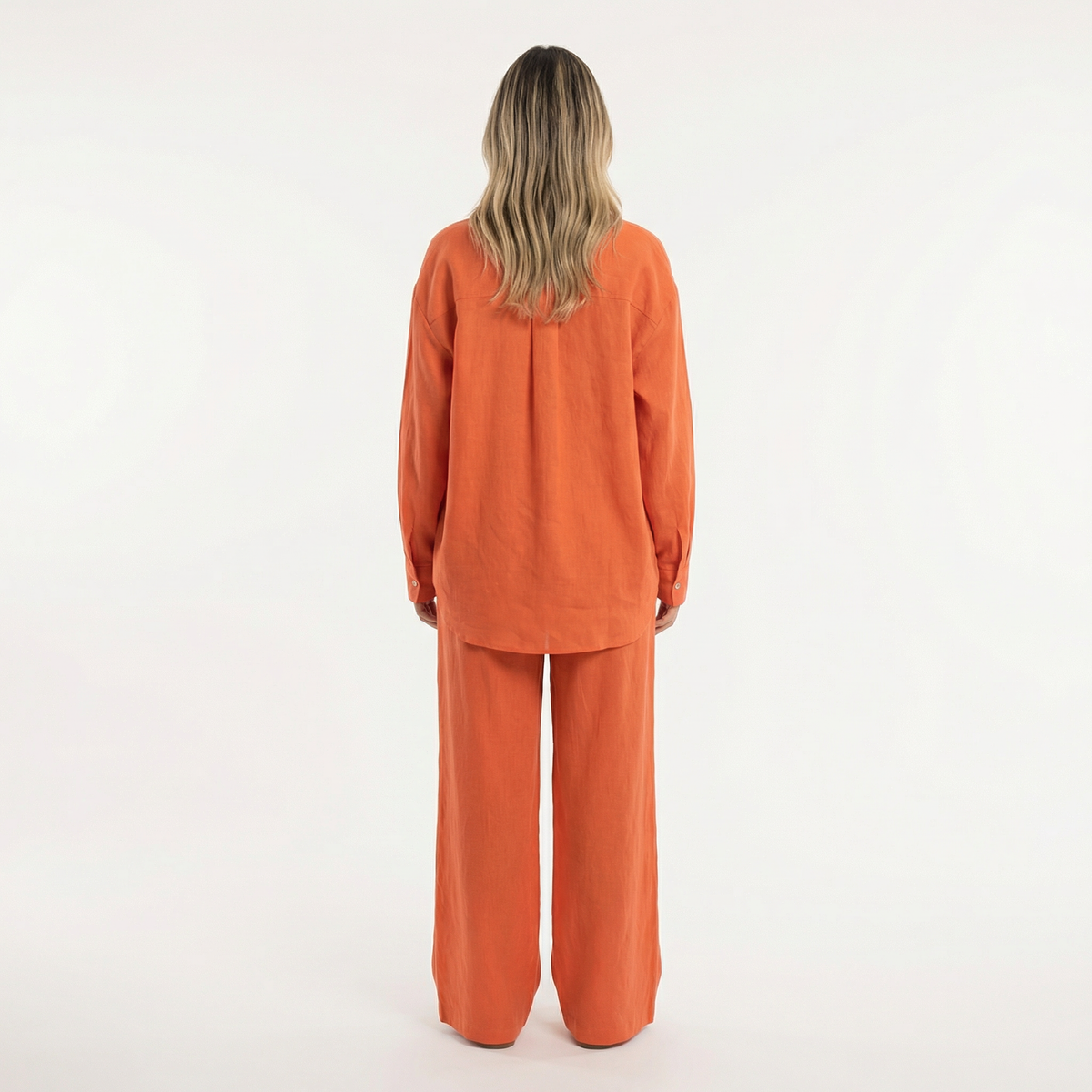 Conjunto de lino elegante para mujer