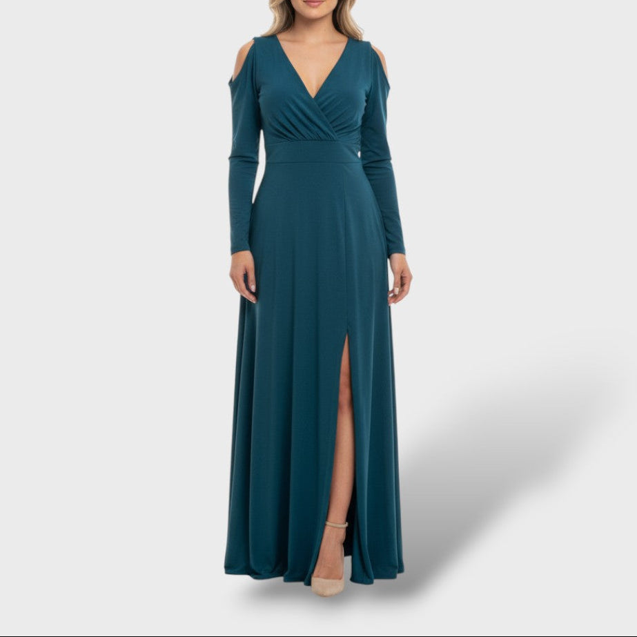 Vestido Largo Elegante con Abertura Lateral