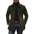 Emerson Corte Slim con Cuello Alto y Bolsillos Laterales Elegante